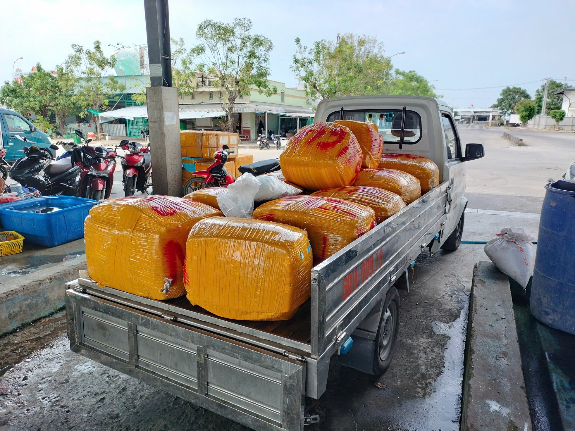 ដំណើរ​កម្សាន្ត​តាម​សមុទ្រ​ឆ្លង​កាត់​តេត នាំ​យក 'ពរជ័យ​សមុទ្រ' មក​ច្រាំង រូបថត ៧