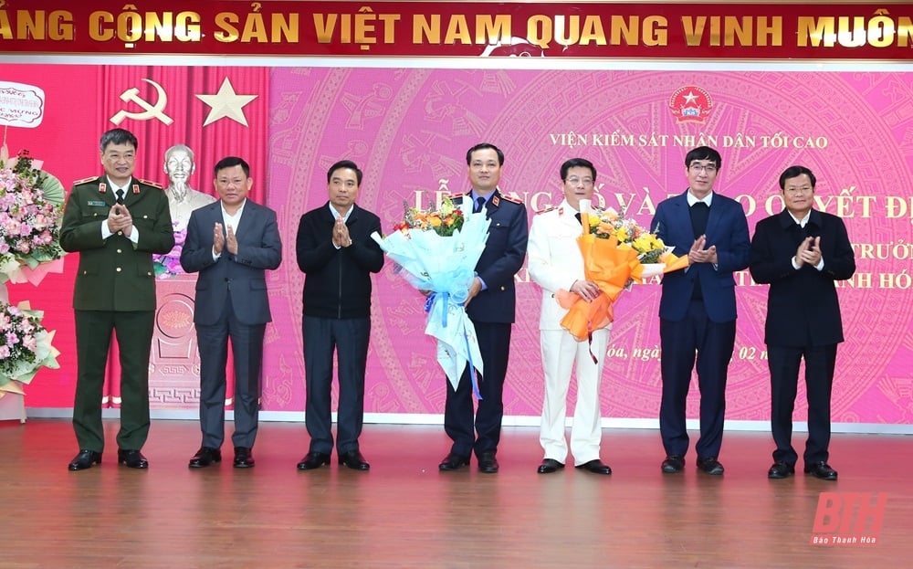 Le camarade Tran The Kinh occupe le poste de procureur en chef du Parquet populaire provincial de Thanh Hoa.