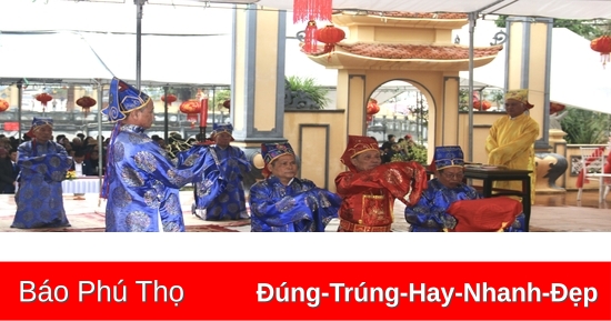 Đông đảo người dân tham dự lễ hội Đền Xa Lộc