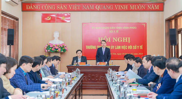 Towards the goal of building Vinh Phuc's healthcare sector to be in the top 10 nationwide in all healthcare indicators