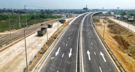 No blue and red teams when bidding for highway projects