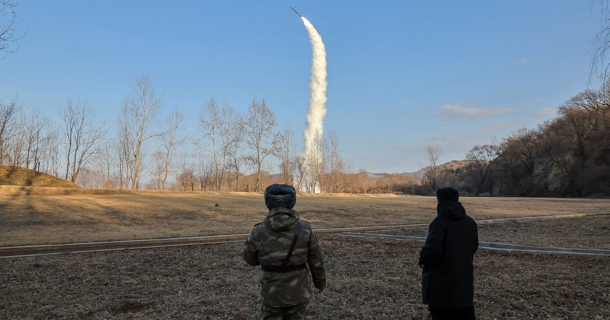 El Ministerio de Defensa de Corea del Norte advierte tras la noticia de la llegada de un submarino estadounidense a Corea del Sur