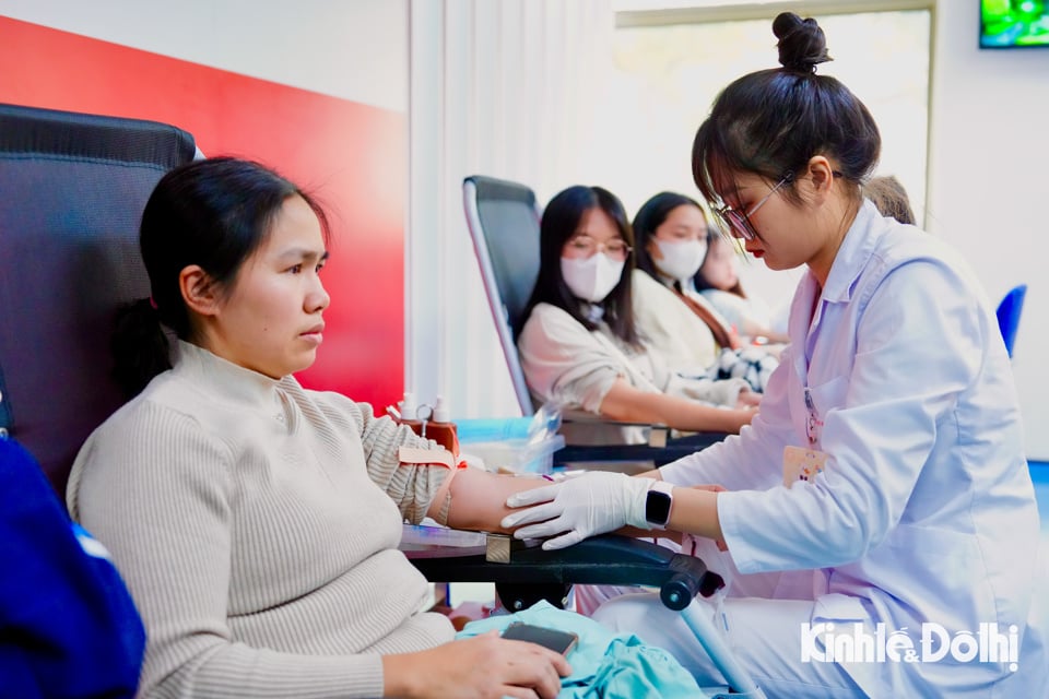 XVIII Fiesta de la Primavera: Donación de sangre a principios de la primavera: multiplicación de la felicidad - Foto 2