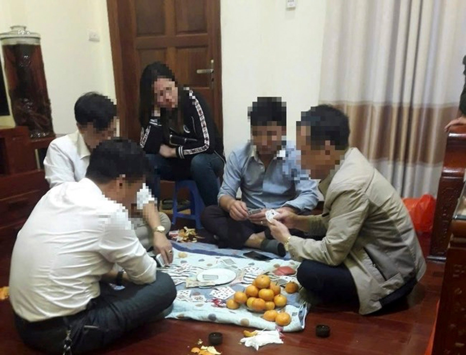 Bac Ninh card game.JPG