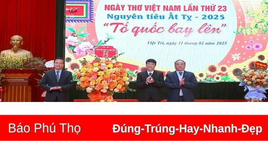 23e Journée de la poésie au Vietnam