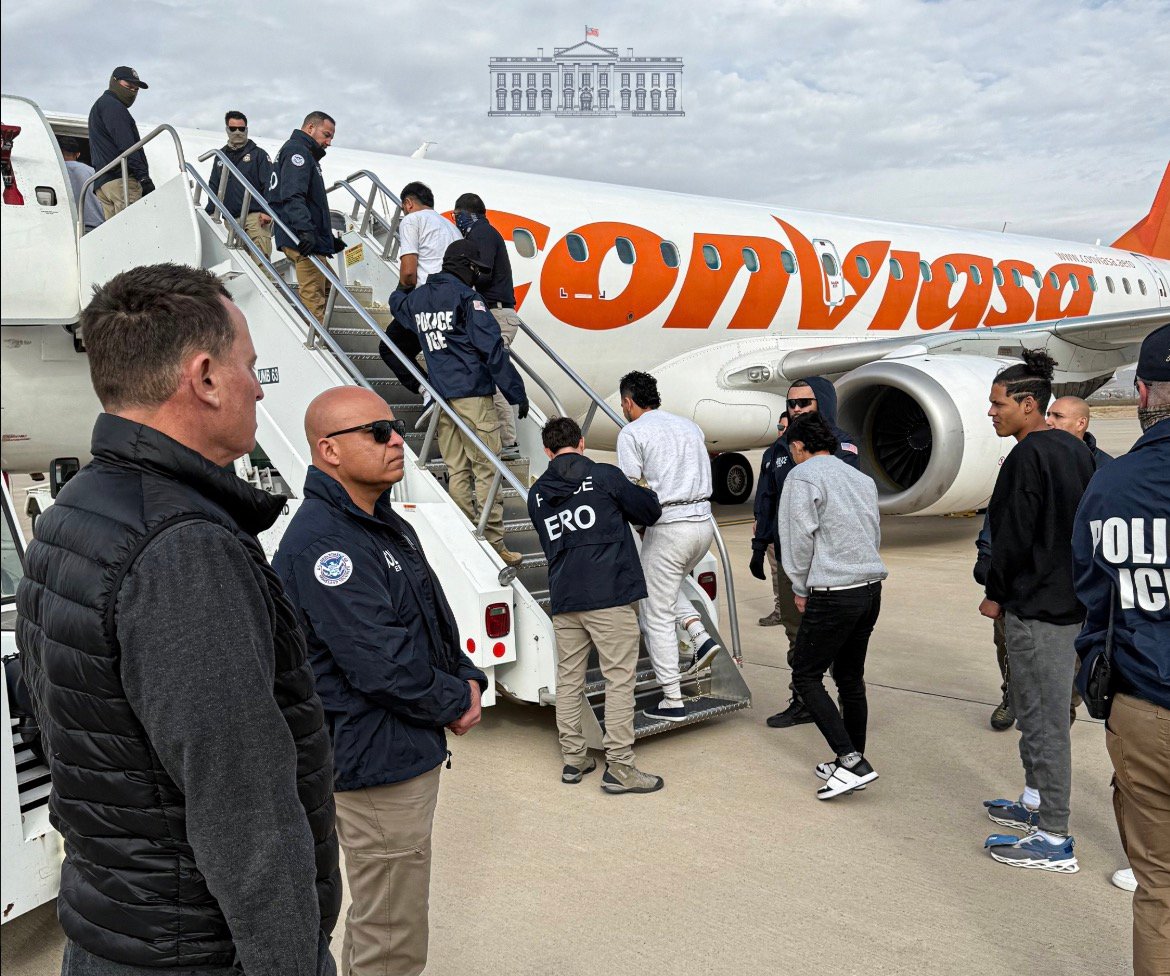 Venezuela schickt zwei Flugzeuge in die USA, um abgeschobene Bürger in ihre Heimat zurückzuholen. Bild 1