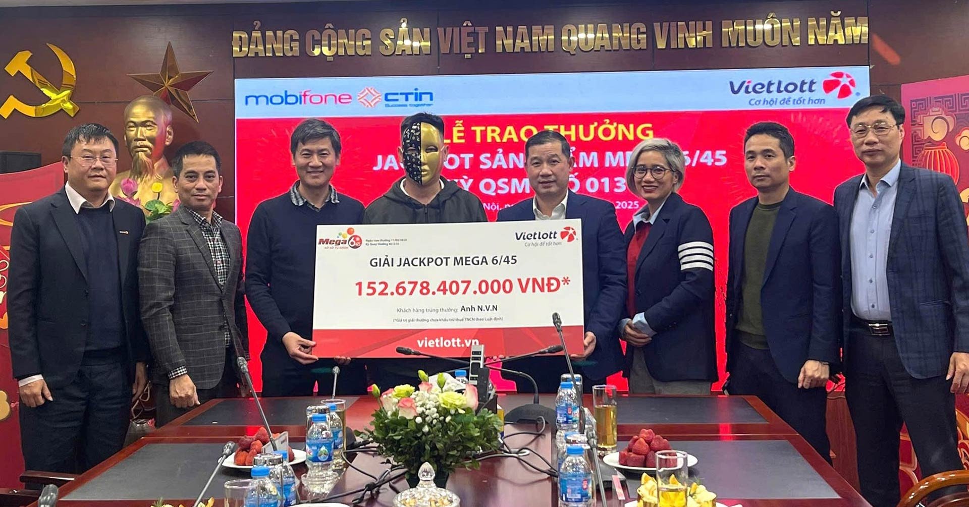 Mann in Ho-Chi-Minh-Stadt gewinnt Vietlott-Jackpot von fast 153 Milliarden VND