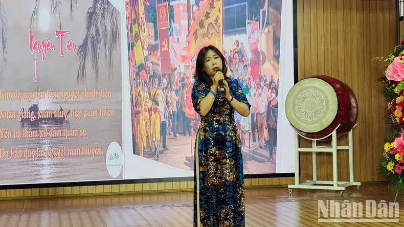 Emotions of Vietnam Poetry Day 