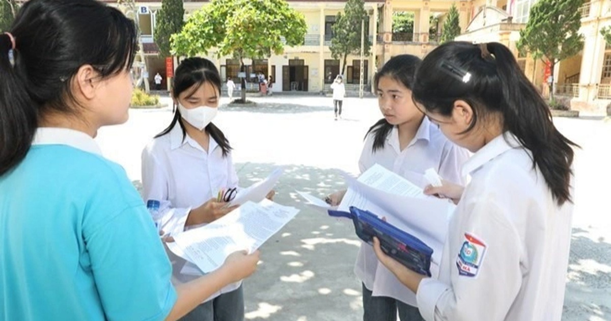 English is the third subject in the 10th grade entrance exam in Ninh Binh province.