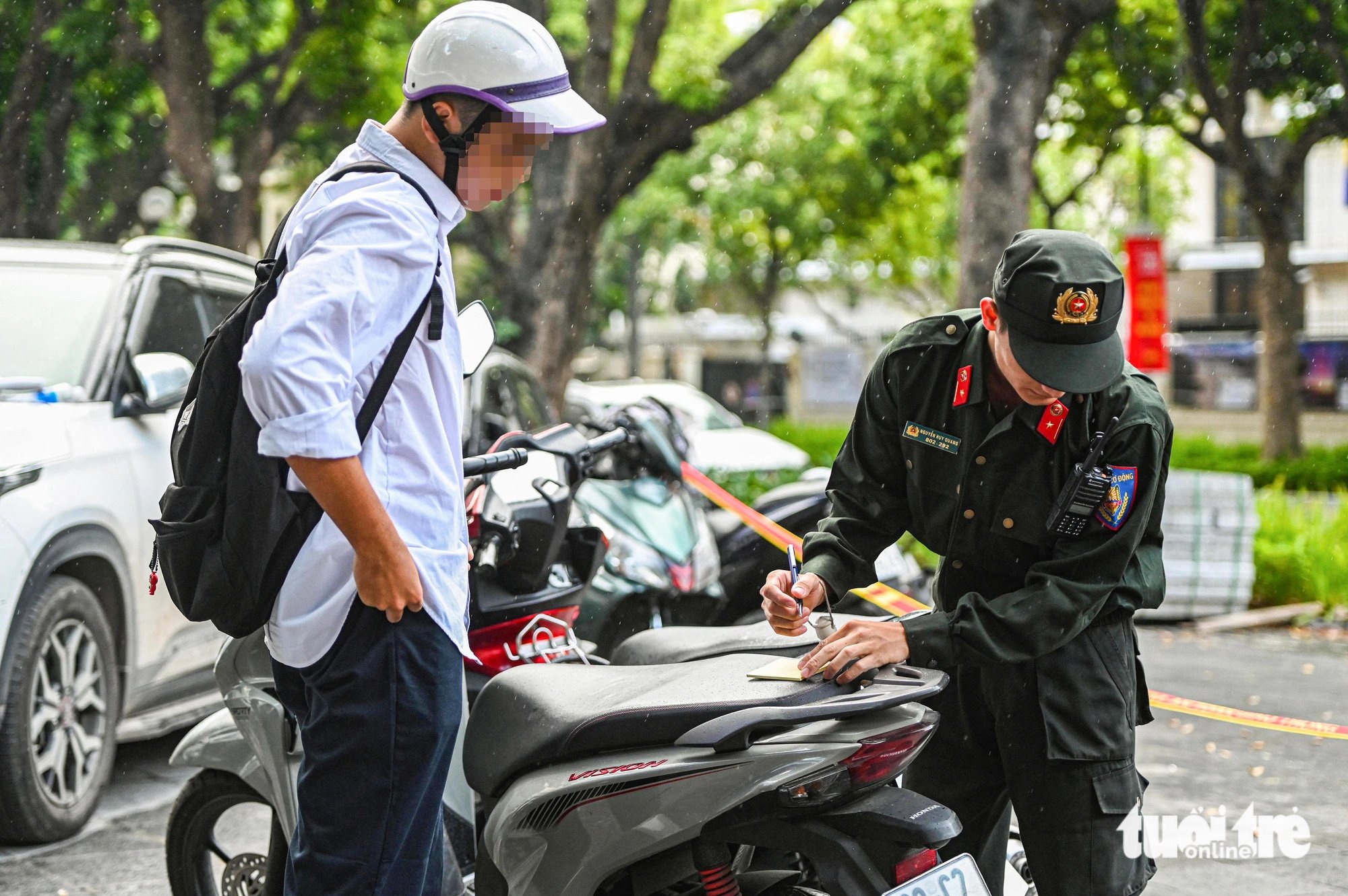 Đề xuất đưa an toàn giao thông vào giảng dạy tại trường học và có bài thi đánh giá - Ảnh 1.