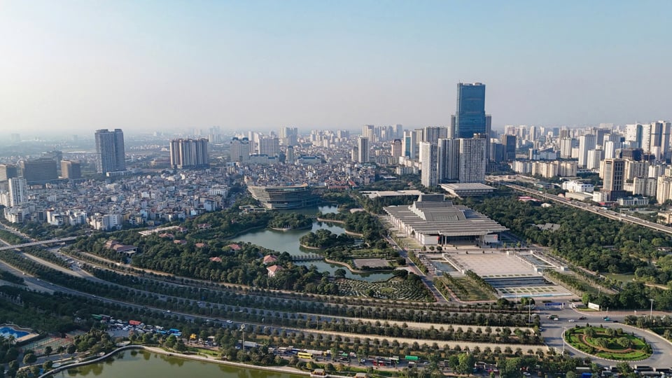 Hanoi a pour objectif de devenir une ville intelligente, moderne, verte, propre, belle, sûre et sécurisée. Photo : Thanh Hai