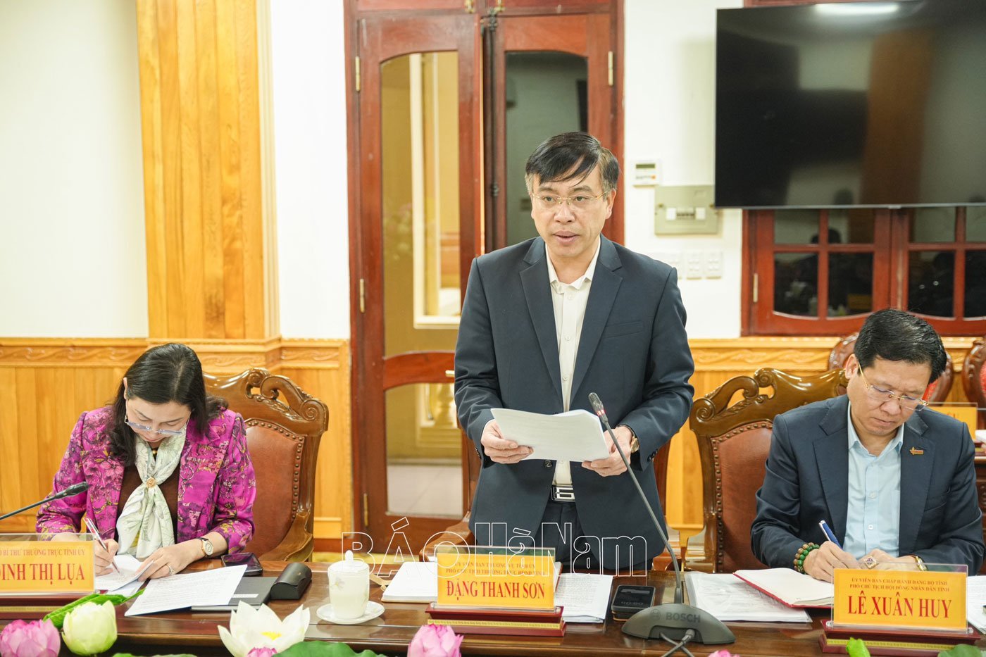 The Standing Committee of the Provincial Party Committee gave opinions on the contents submitted to the Special Session of the Provincial People's Council.