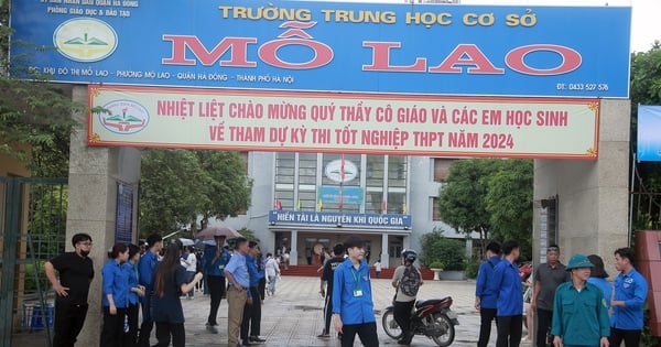 The truth about parents in Hanoi accusing schools of "forcing" them to sign extra-curricular papers and asking a question when implementing Circular 29