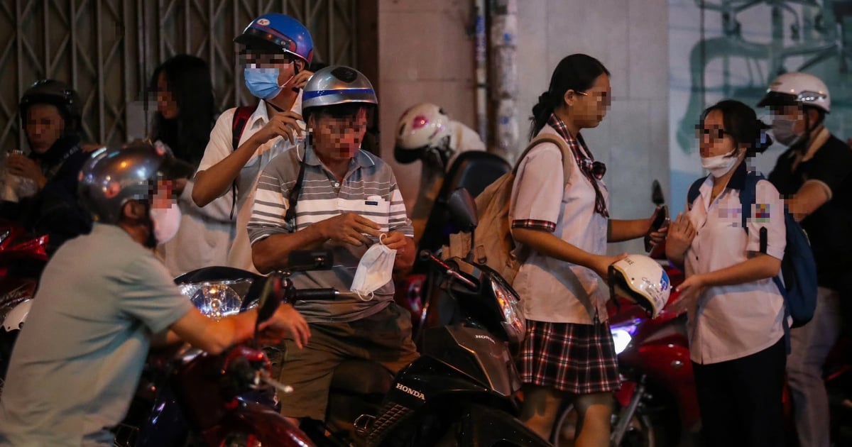 Distrito 12 de Ciudad Ho Chi Minh revisa la enseñanza y el aprendizaje adicionales en febrero