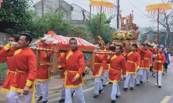 Fête de la maison communale de Tan Tien (commune de Don Dac, Ba Che)