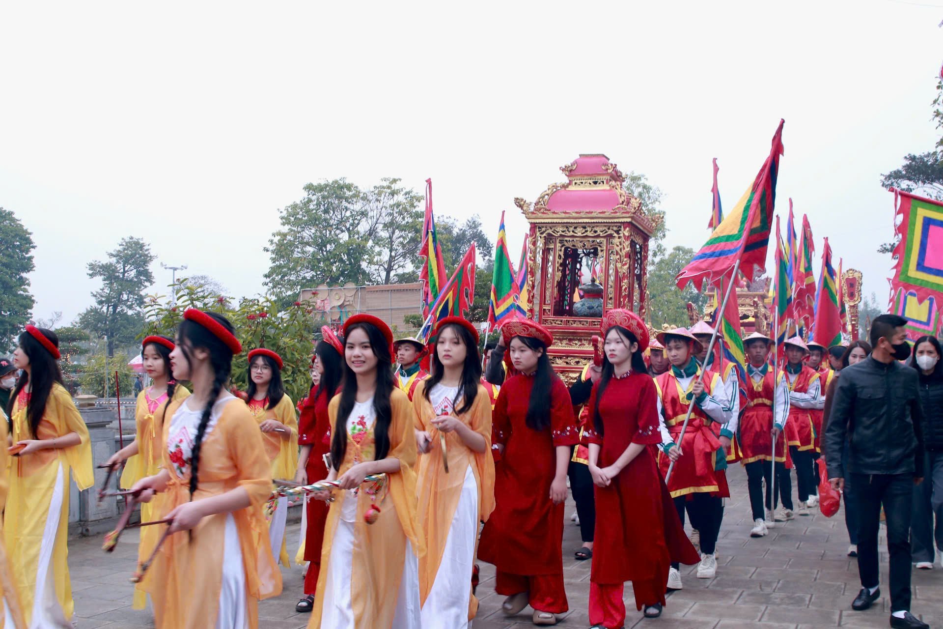 랑수옹 사원 축제