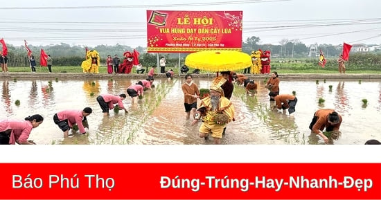 Festival del rey Hung enseñando a la gente a plantar arroz