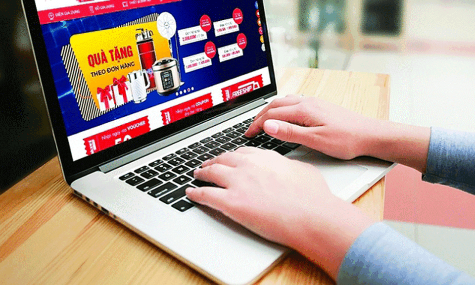 120 website ngừng cung cấp dịch vụ thương mại điện tử