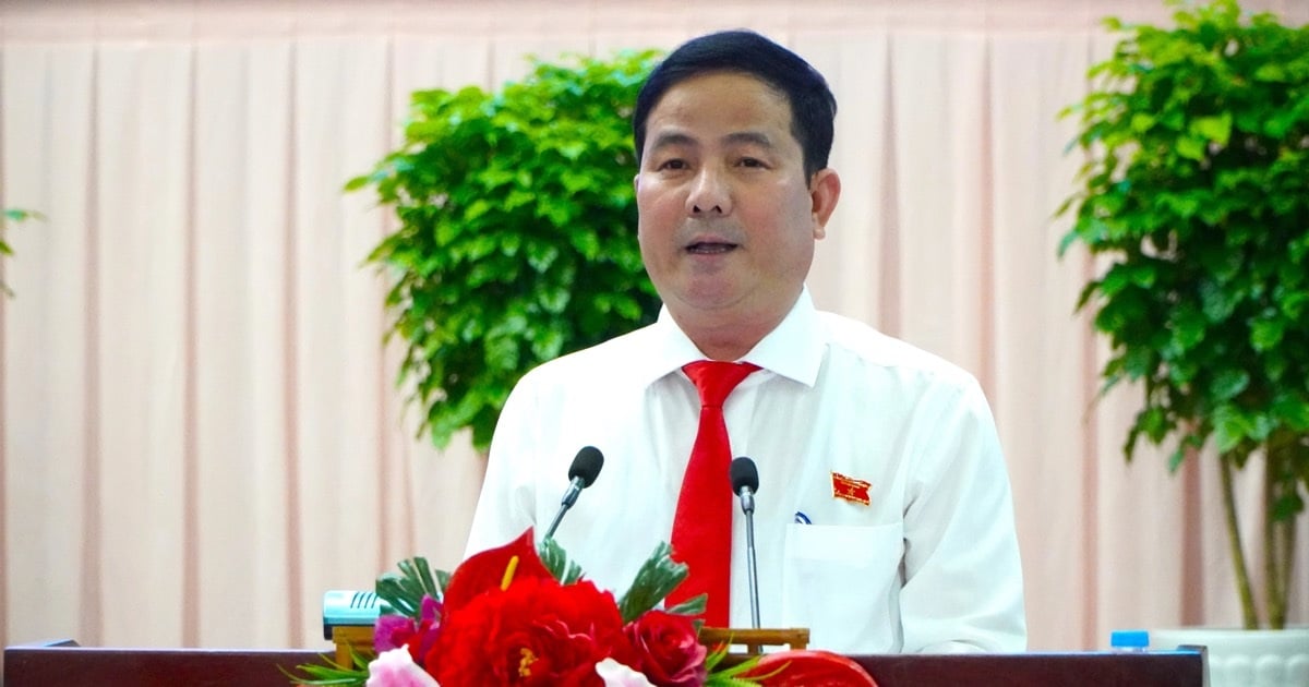 El Sr. Tran Van Huyen es presidente del Comité Popular Provincial de Hau Giang.