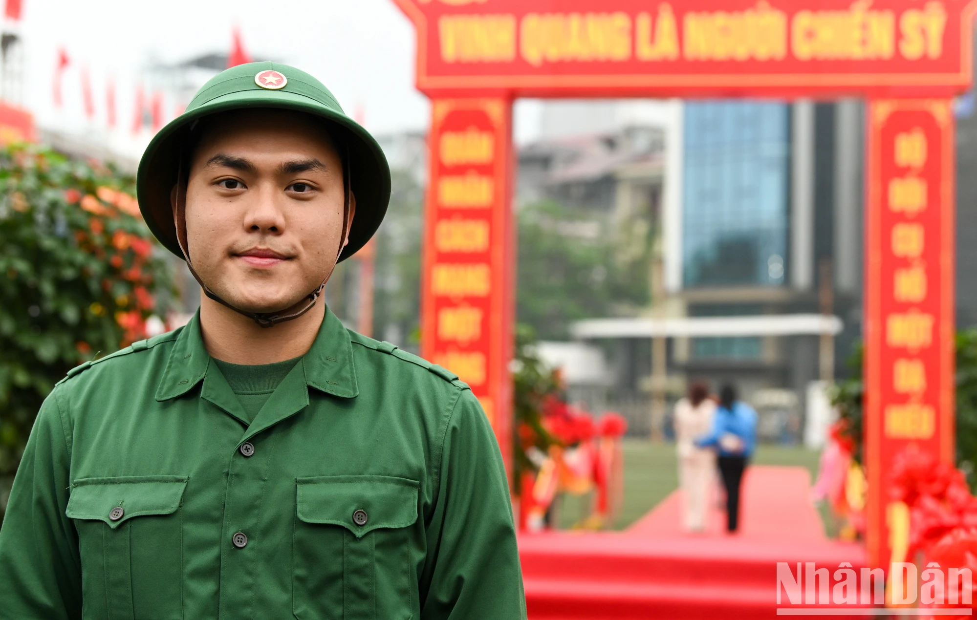 [Photo] Les jeunes de la capitale partent avec impatience pour le service militaire photo 7