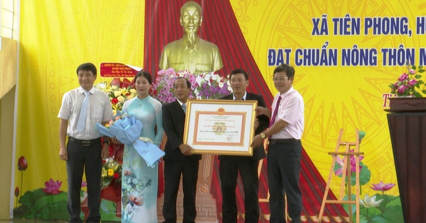 Les communes franchissent la ligne d'arrivée et répondent aux normes afin que Tien Phuoc puisse bientôt atteindre les normes d'un nouveau district rural de Quang Nam.