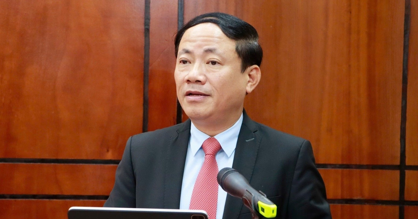 Chairman of Binh Dinh: Must do a good job in personnel work, respect talented people