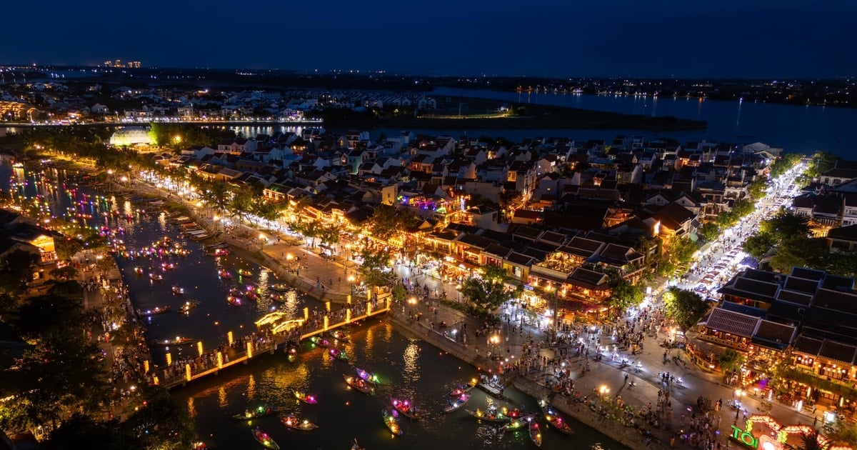 Wege zur nächtlichen Wirtschaftsentwicklung in Hoi An finden