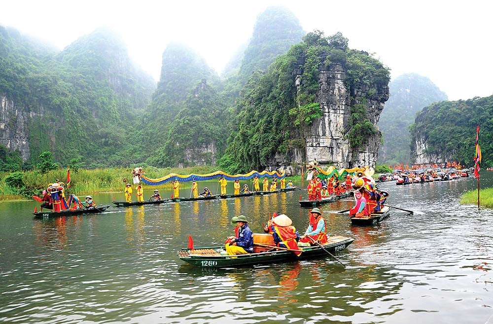 กลุ่มภูมิทัศน์ที่สวยงามตรังอัน - หนึ่งทศวรรษแห่งการยกระดับมรดกโลก