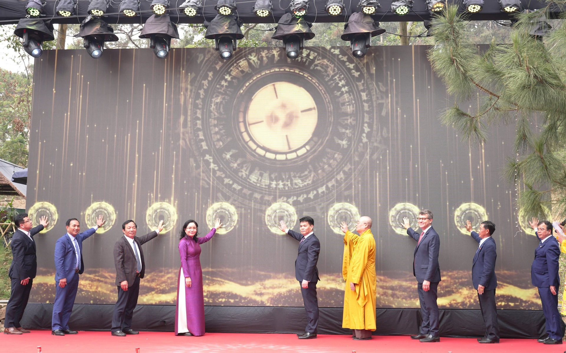 Inauguración de la Semana de Promoción Cultural, Turística y Comercial del Festival de Primavera de Con Son