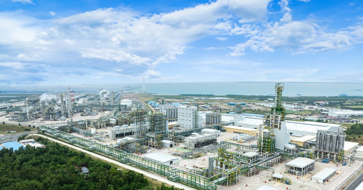 นักลงทุนมูลค่า 5 พันล้านดอลลาร์สหรัฐของ Long Son Petrochemical เปิดเผยแผนการดำเนินงานใหม่