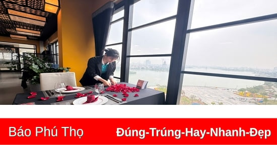 Nhiều nhà hàng hết bàn, kín khách Lễ tình nhân