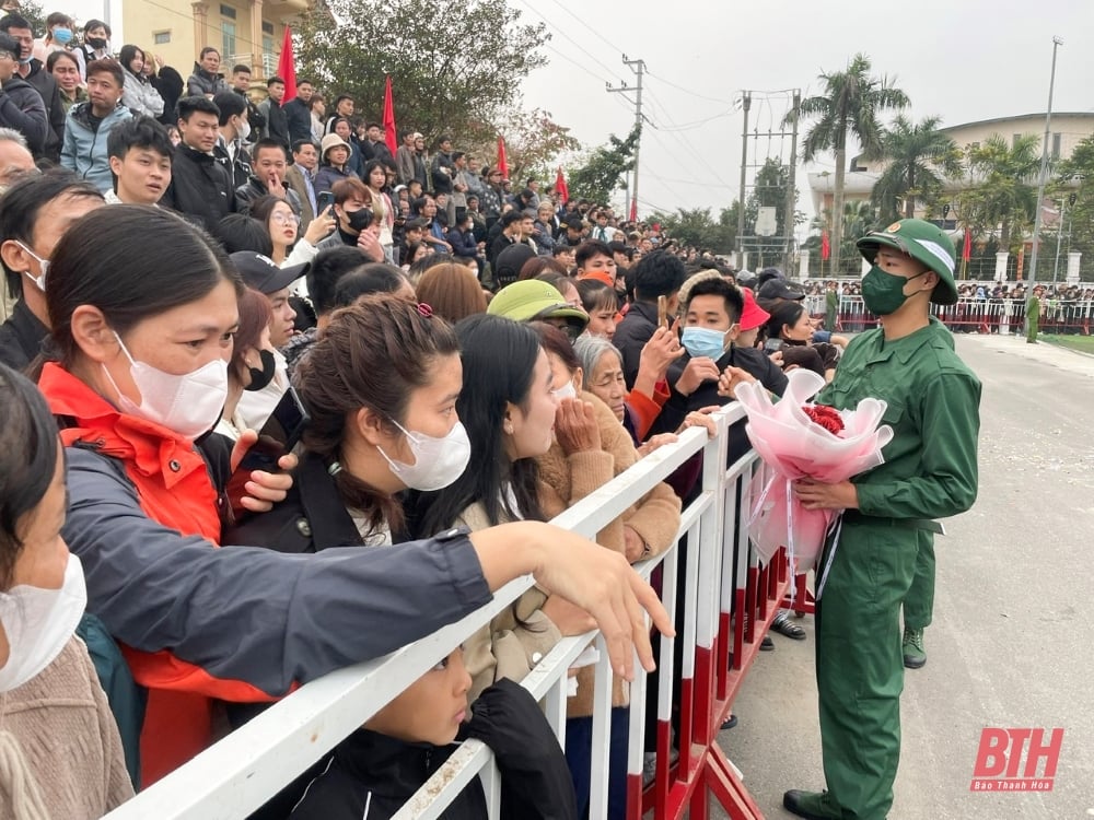 Impressive images of military enlistment day