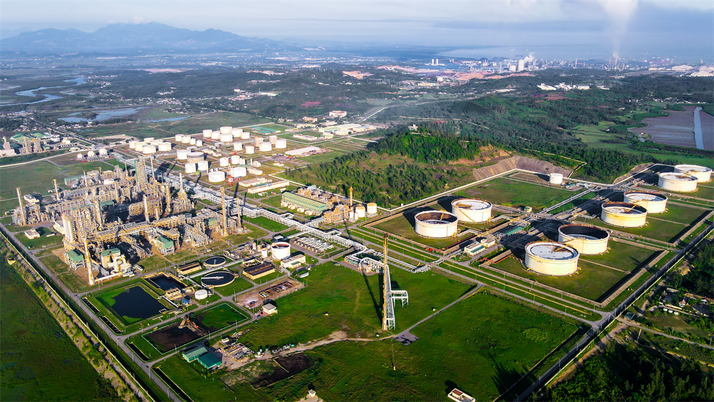 Die Ölraffinerie Dung Quat „wertet“ ihre Rohölreserven auf und verkauft Produkte, um zur Aufrechterhaltung der nationalen Energiesicherheit beizutragen