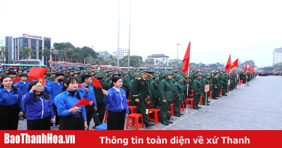 [Cập nhật] - Xúc động lễ giao nhận quân tại các địa phương