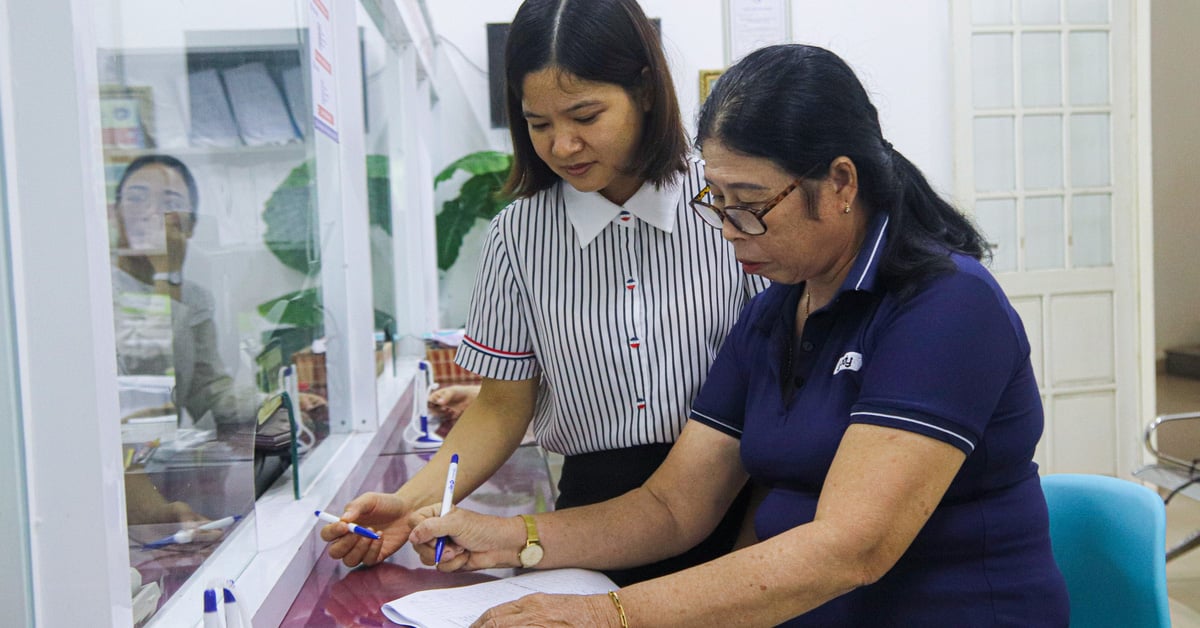 ទីក្រុង Da Nang ស្នើ​គាំទ្រ​ការ​ធានា​រ៉ាប់រង​សុខភាព​សម្រាប់​ប្រជាជន​ដែល​មាន​កម្រិត​ជីវភាព​មធ្យម​ចាប់ពី​អាយុ ៦០-៧៥ ឆ្នាំ។