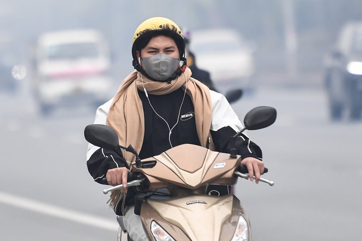 El aire frío se desplaza hacia el este, el norte tiene muchos días de niebla y llovizna.