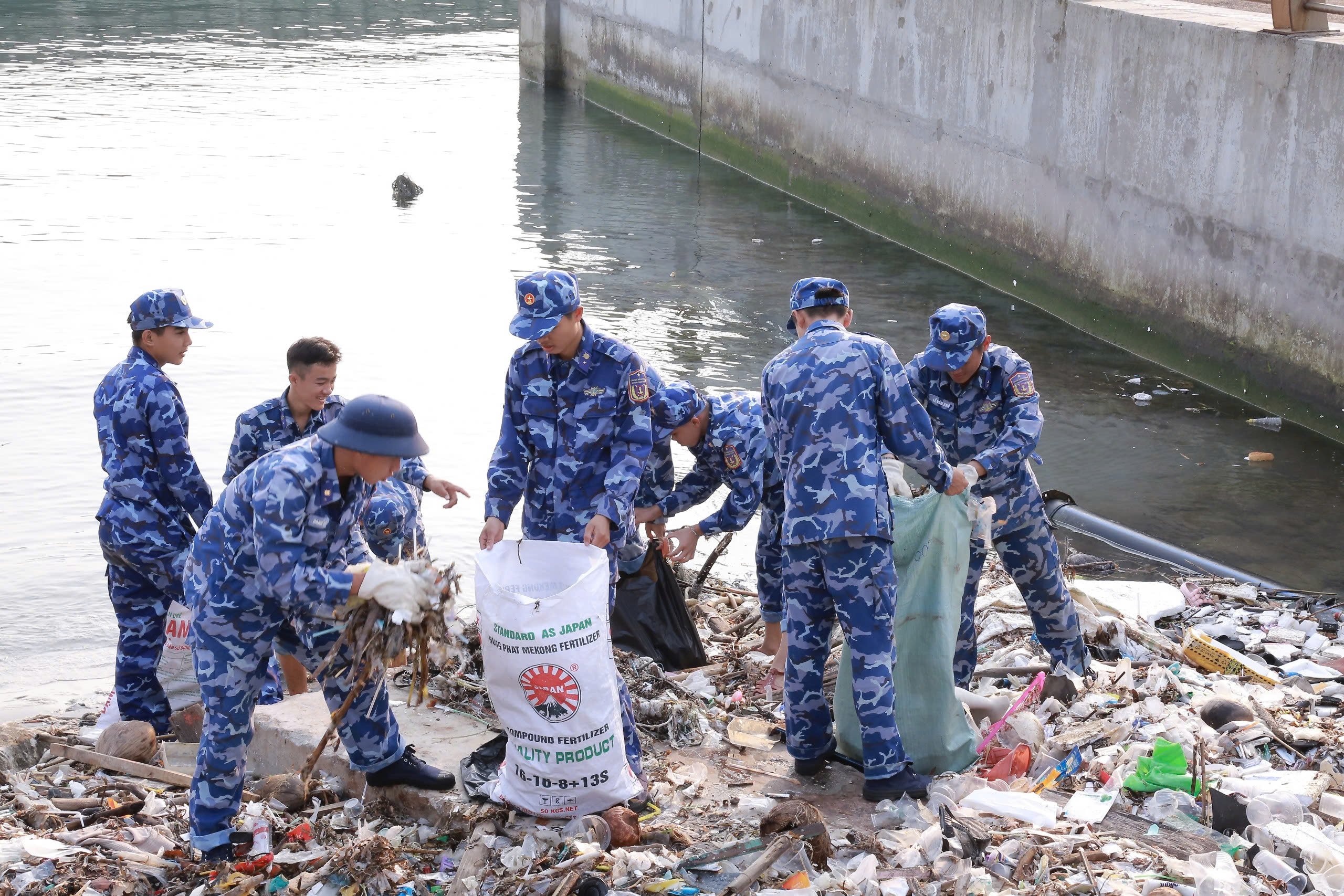 ますます緑化が進む「真珠の島」フーコック島の沿岸警備隊 - 写真 4。