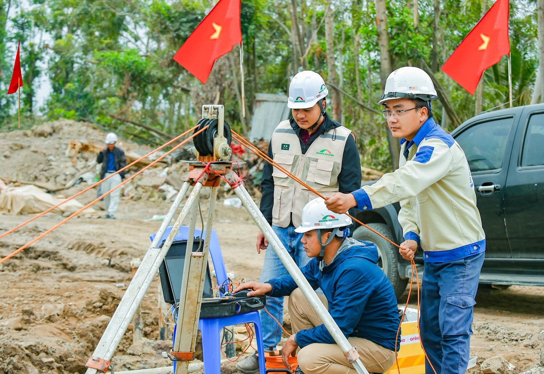 Sitio de construcción de tráfico clave en Hai Duong a principios de primavera