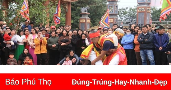 Lưu giữ truyền thống qua lễ hội làng