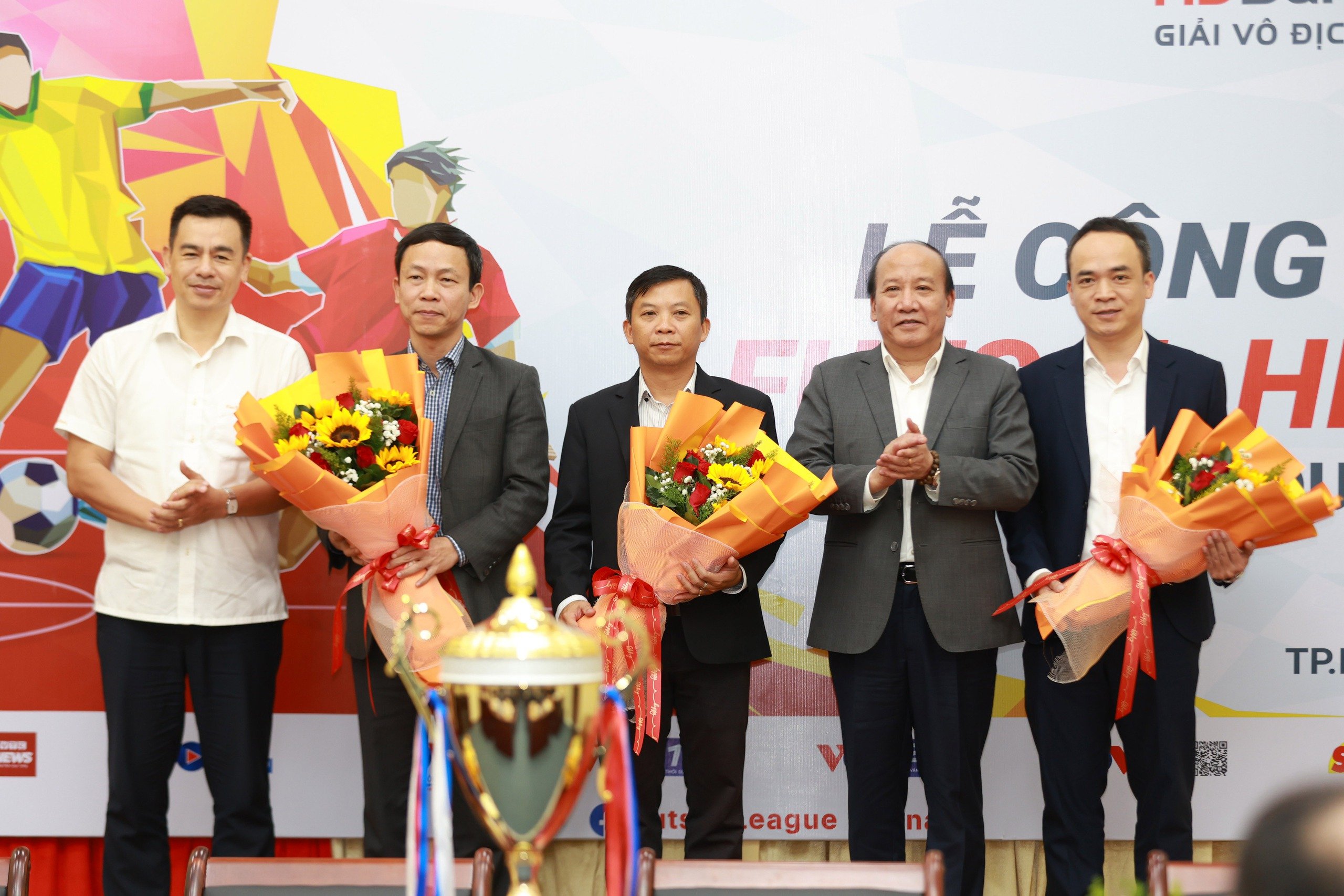 Tranh tài hấp dẫn tại giải futsal vô địch quốc gia 2025- Ảnh 1.