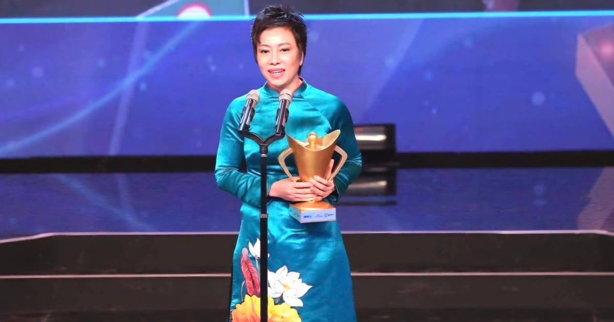 « Steel Rose » Nguyen Thi Nhung a reçu un cadeau très spécial de la part de la communauté mondiale des tireurs.