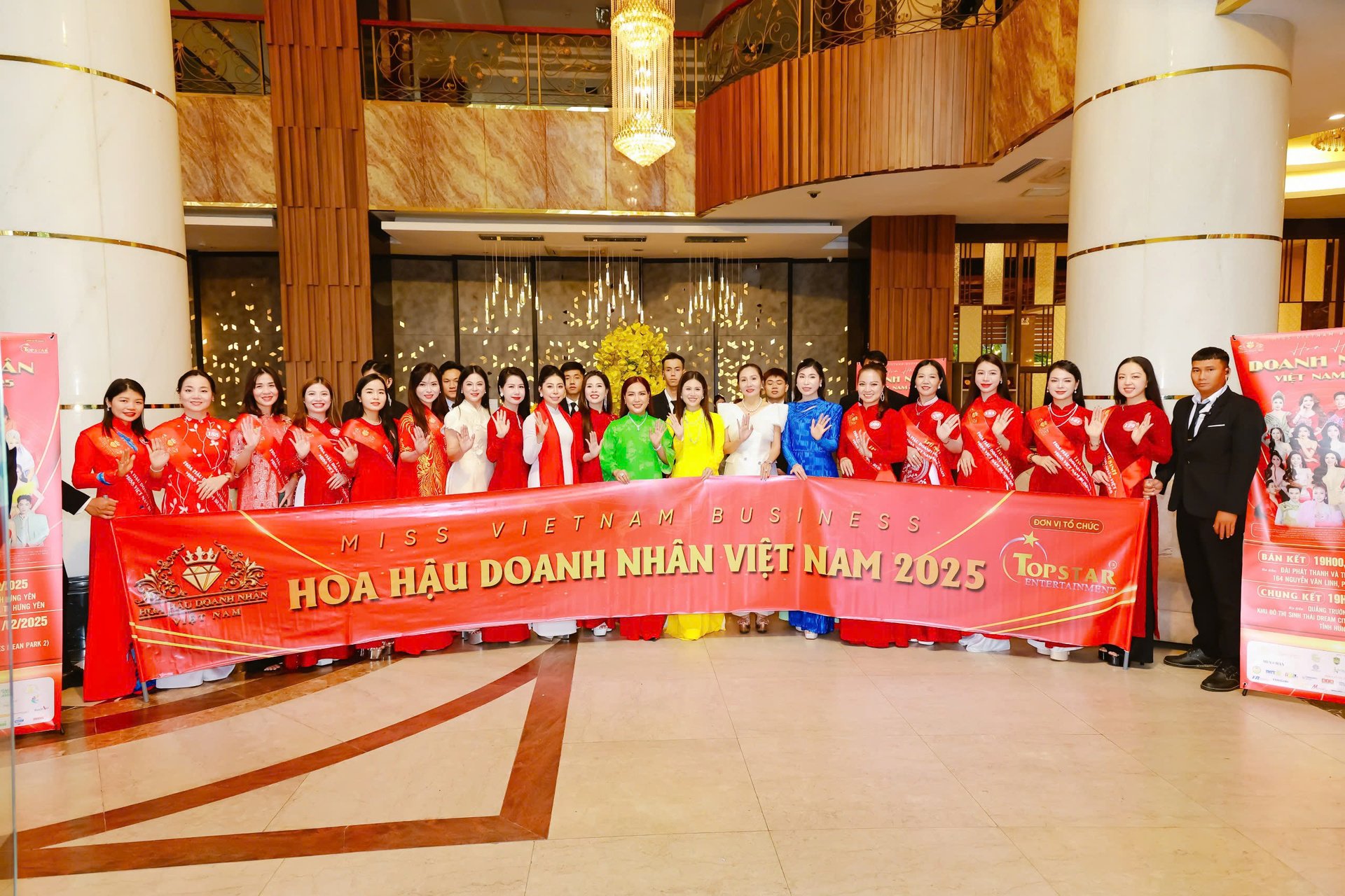 hoa hau doanh nhan viet nam 2025 nhieu hoat dong y nghia trong ngay thi dau tien hinh 12