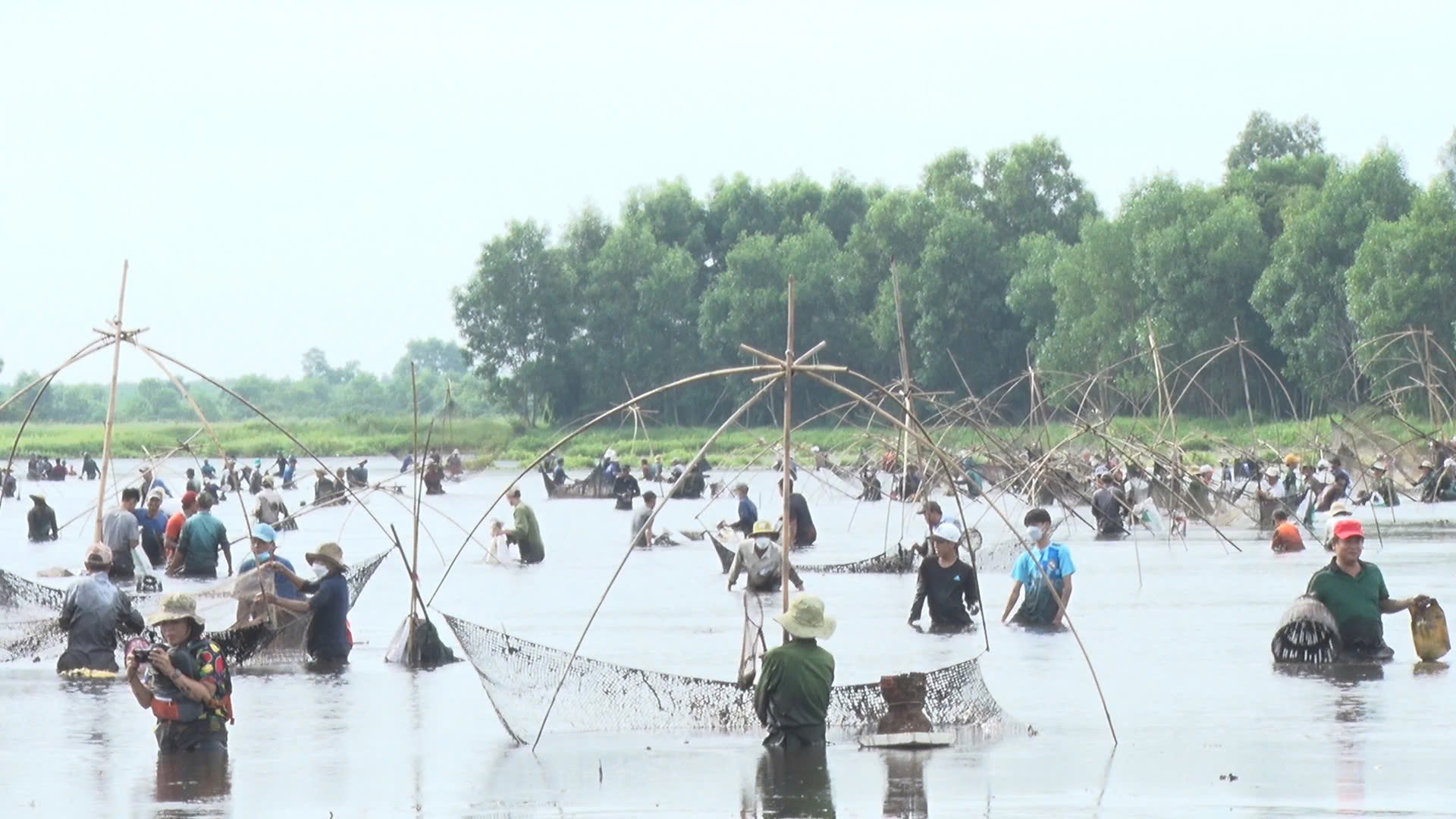 จังหวัดกวางตรีที่มีศักยภาพและข้อได้เปรียบในการพัฒนาการท่องเที่ยวเชิงนิเวศและการท่องเที่ยวชุมชนในไหลาง ภาพที่ 2