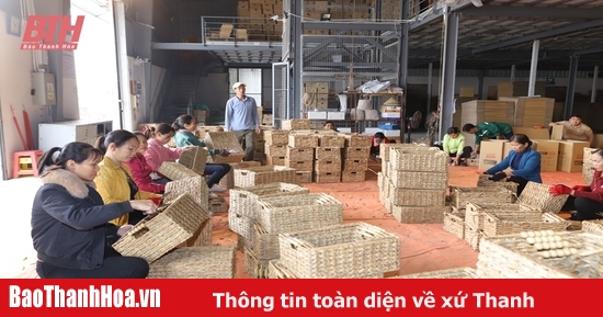 Phát triển nghề truyền thống ở miền quê “cổ tích”