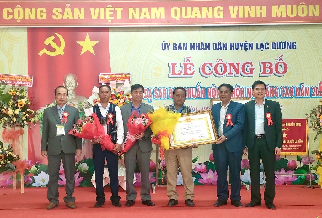 Một xã tại Lâm Đồng có tỷ lệ người dân tộc thiểu số trên 80% đạt chuẩn nông thôn mới nâng cao - Ảnh 1.