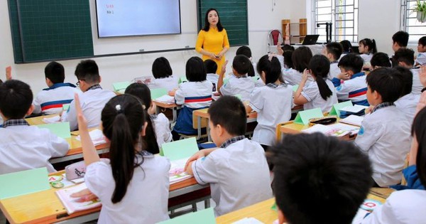 El Departamento de Educación y Capacitación de Hai Phong repentinamente inspeccionó la enseñanza y el aprendizaje adicionales, y muchas escuelas ajustaron sus horarios.