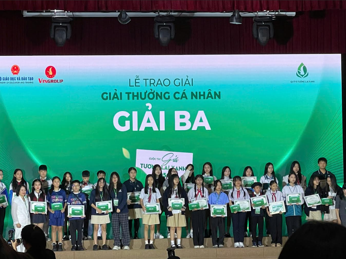 Học sinh Mèo Vạc giành giải thưởng Cuộc thi “Gửi Tương Lai Xanh 2050”