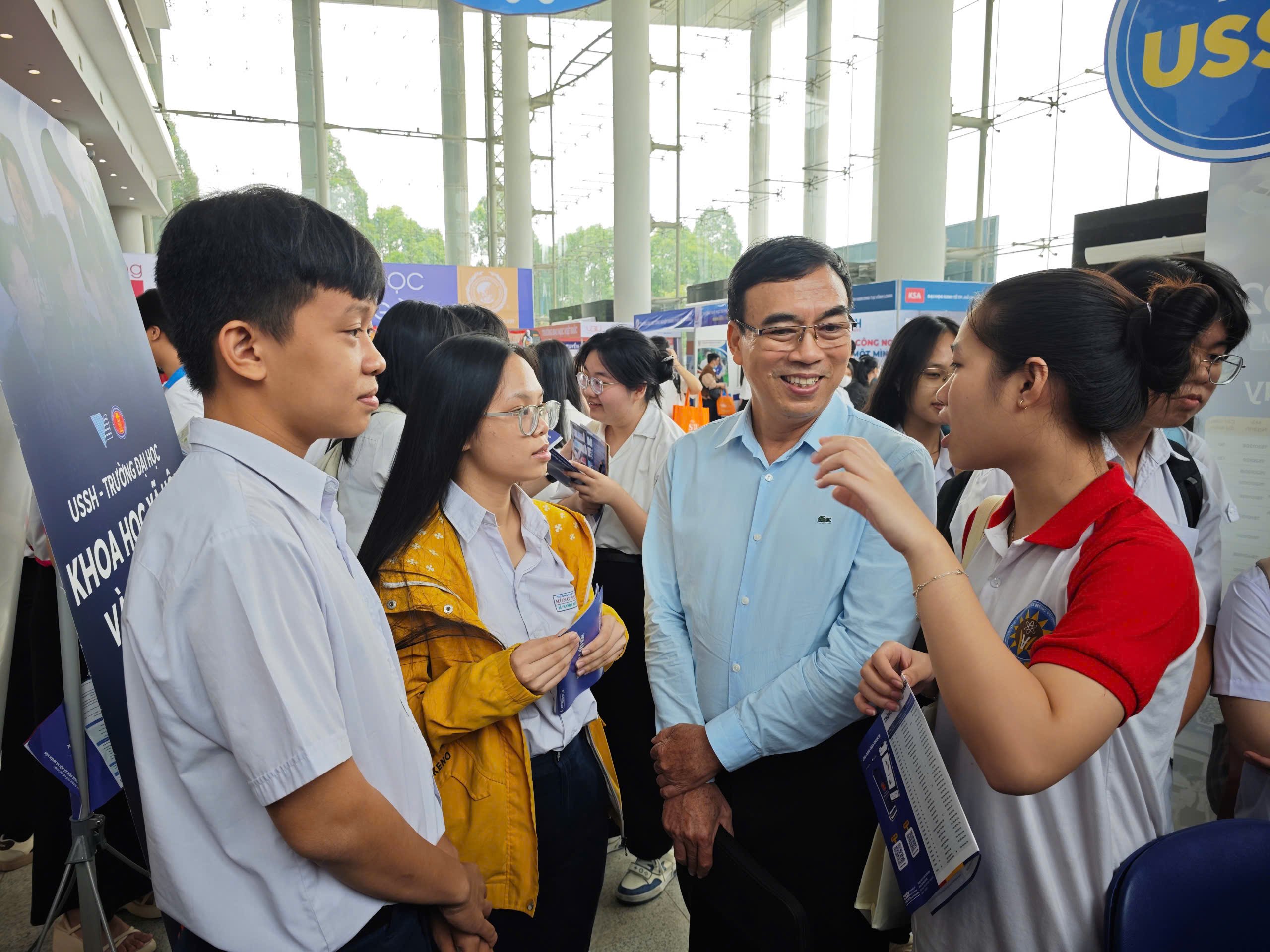 Tìm hiểu chất lượng trường đại học ở đâu?- Ảnh 2.