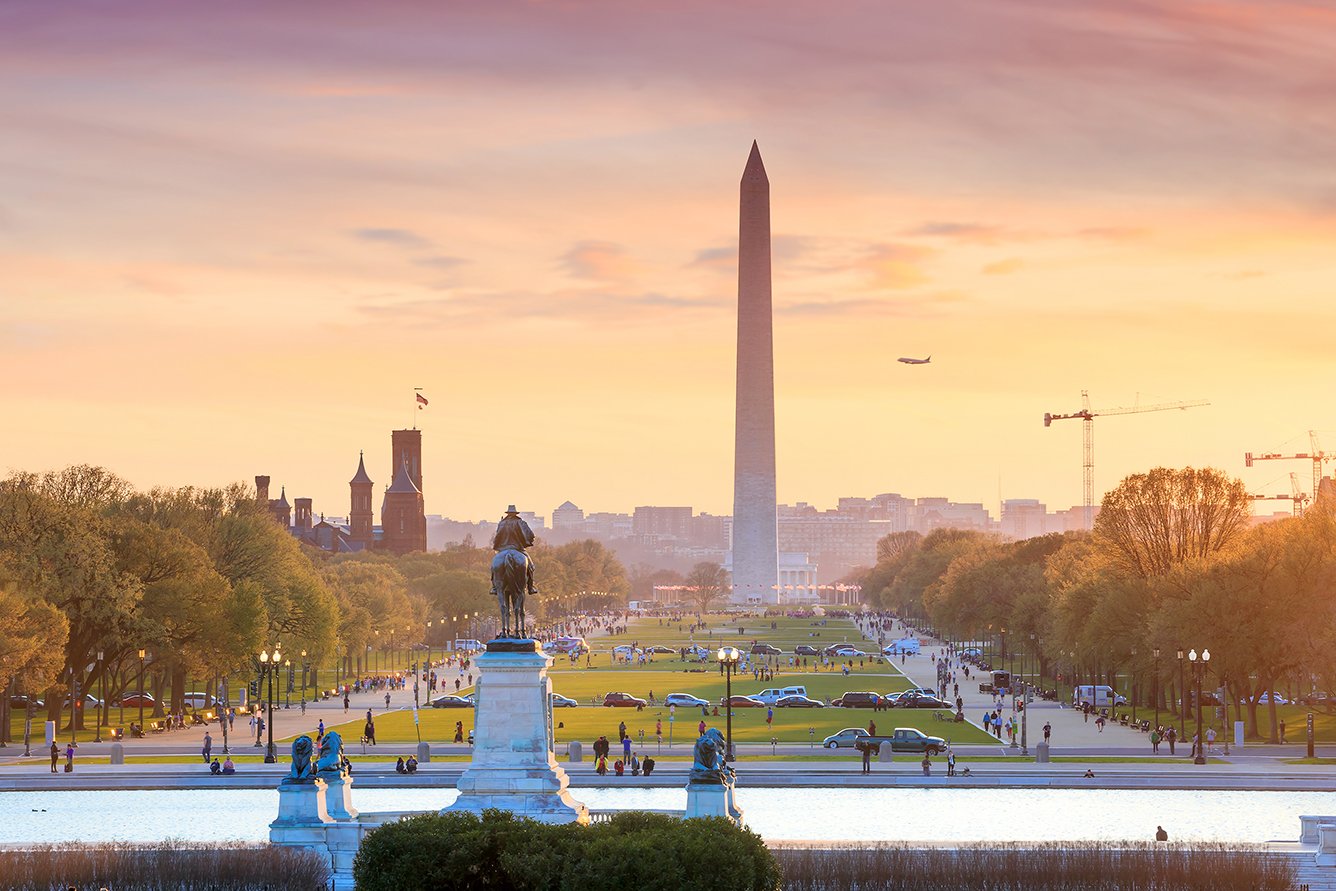 Travel to America to see the romantic beauty of Washington during the season of changing leaves