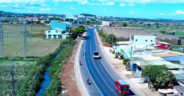 Le Premier ministre dirige le projet d'autoroute de Quy Nhon